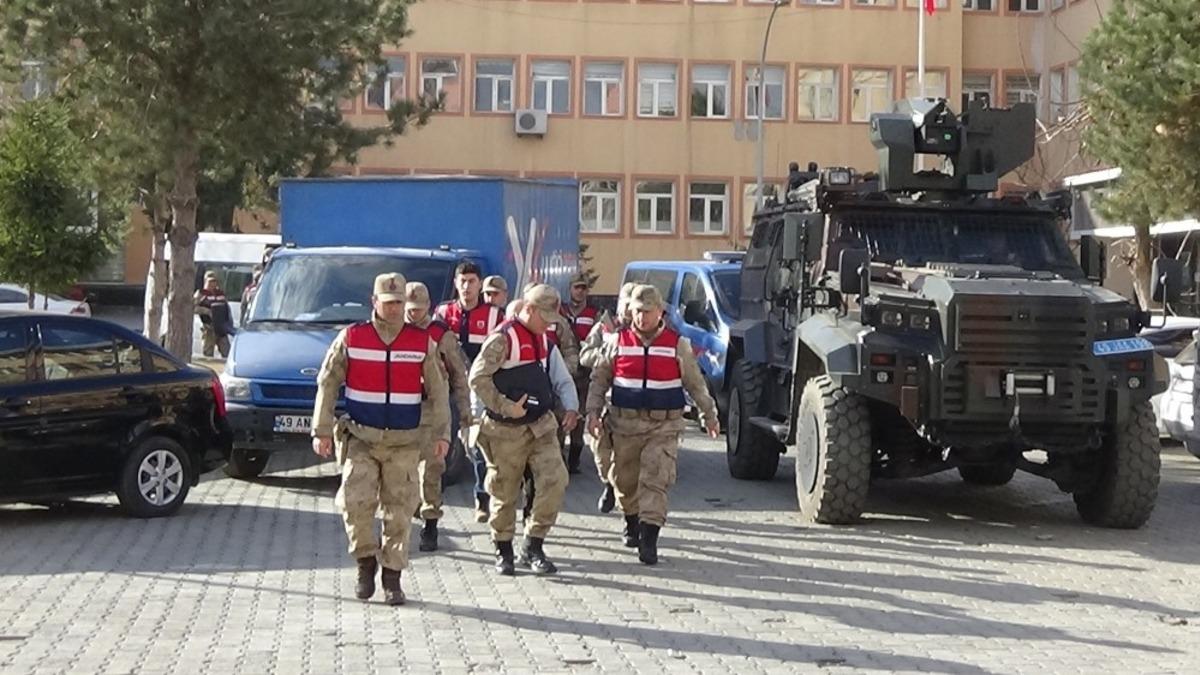11 kişinin &ouml;l&uuml;m&uuml;yle ilgili aranan şahıs hayvan otlatırken yakalandı