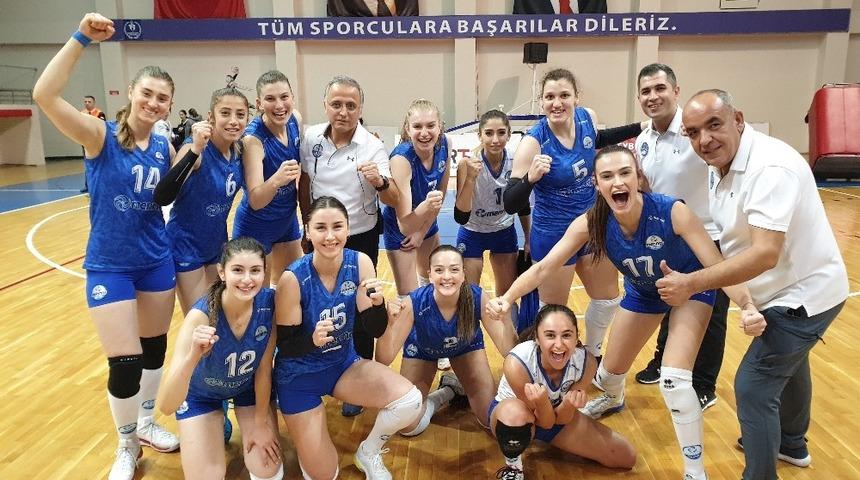 Merinos Spor deplasmandan 3 puanla d&ouml;nd&uuml;