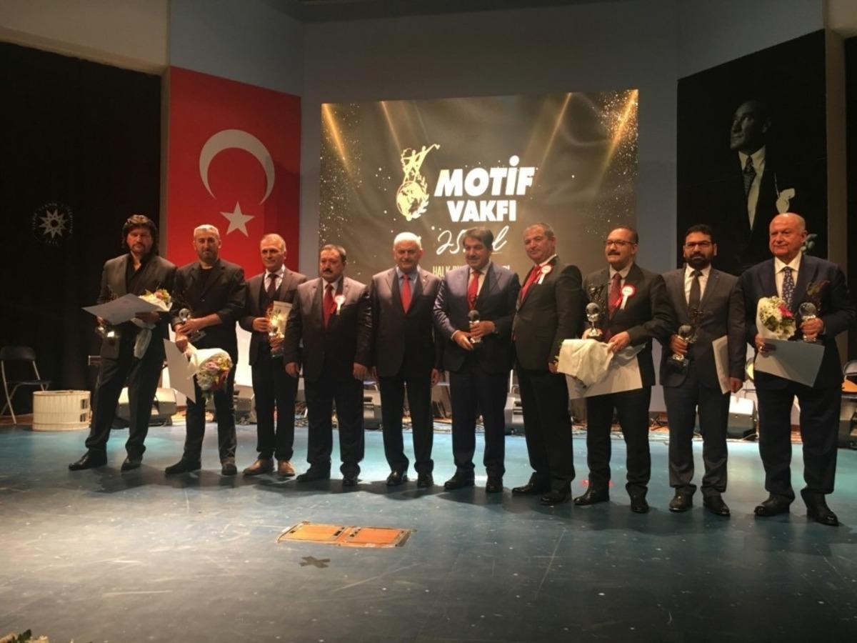 Motif Vakfı&rsquo;ndan NEV&Uuml;&rsquo;ye "Maddi Folklor &Uuml;r&uuml;nlerini Derleme ve Yaşatma &Ouml;d&uuml;l&uuml;"