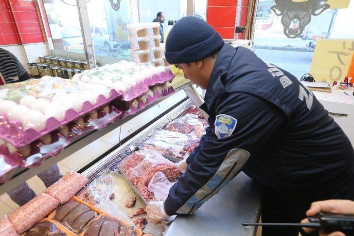 Büyükşehir zabıta’dan kaçak hayvan kesimine denetim G2