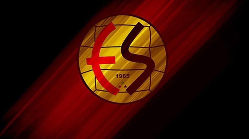 Eskişehirspor'da Coşkun Demirbakan ile yollar ayrıldı