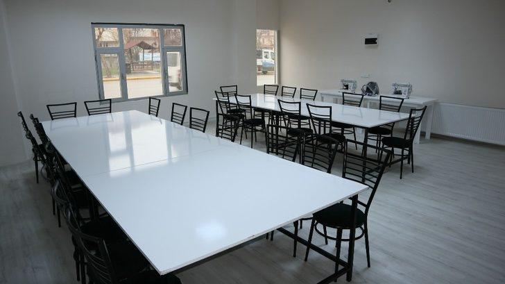 Odunpazarı Belediyesi, yeni halk merkezine Erdal İnönü’nün adını verdi G1