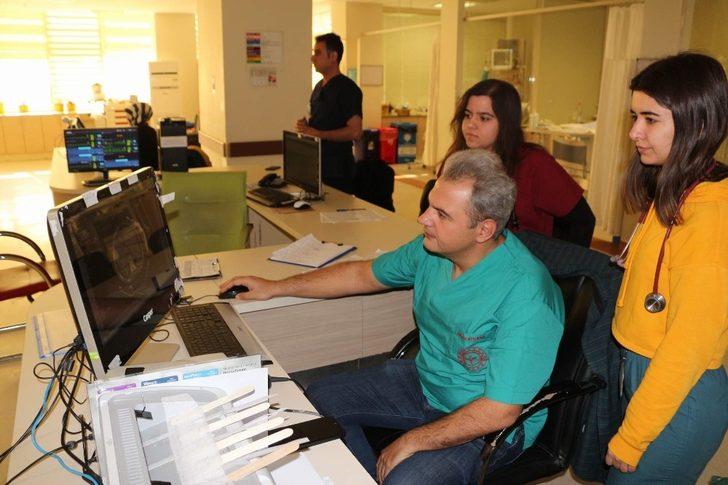 Kanser hastası kadın, Siirt’te ilk kez yapılan ameliyatla sağlığına kavuştu G3