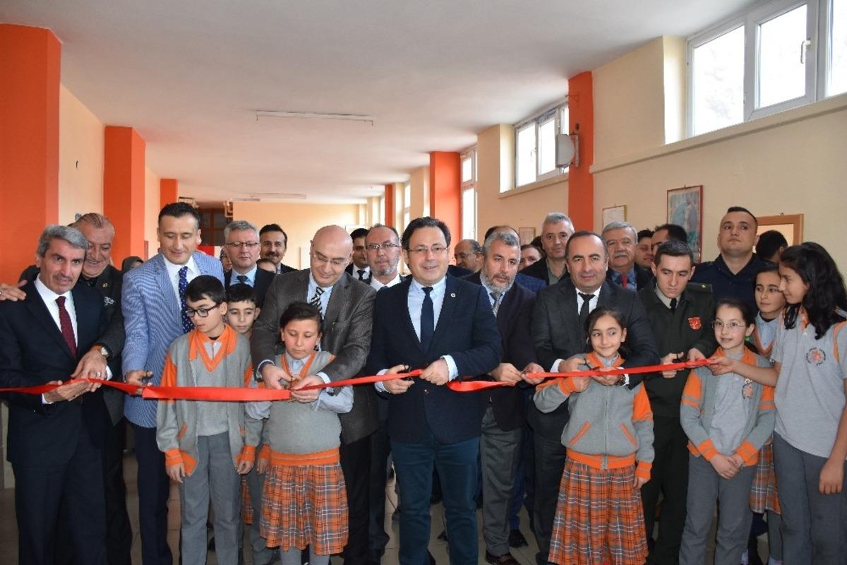 İskilip Ebusuud İlkokuluna bilgisayar laboratuarı kuruldu