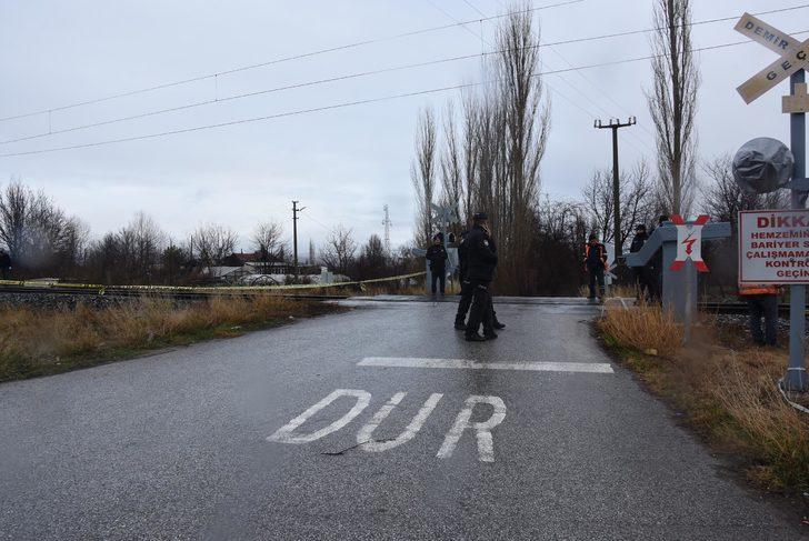 Kayıp kadının demir yolunda parçalanmış cesedi bulundu G5