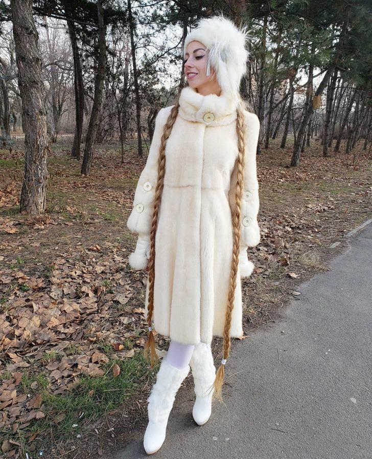 Saçları 1,80'lik 'Rapunzel' fenomen oldu! G5