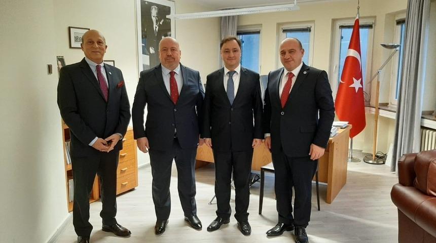 ATGB’den, Başkonsolos Davaz’a ziyaret