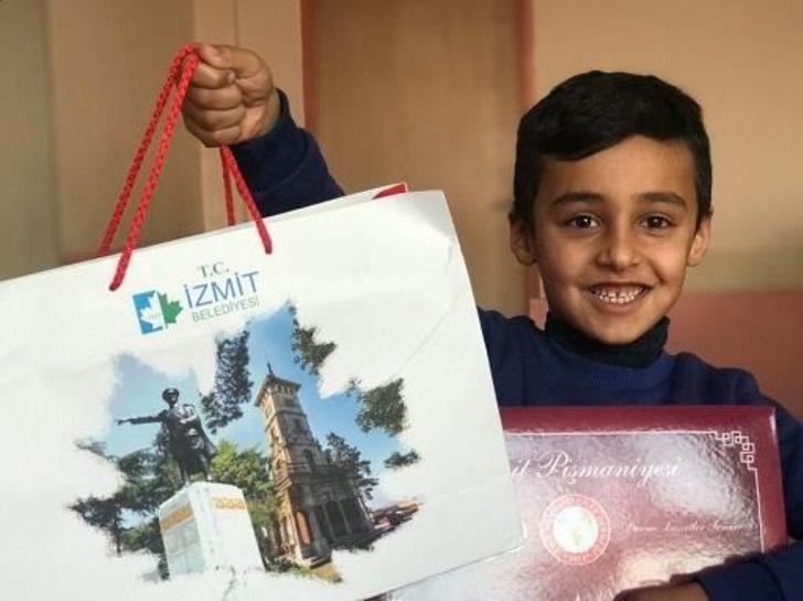 İzmit pişmaniyesi kilometrelerce uzaklıktaki öğrencilere ulaştı G3
