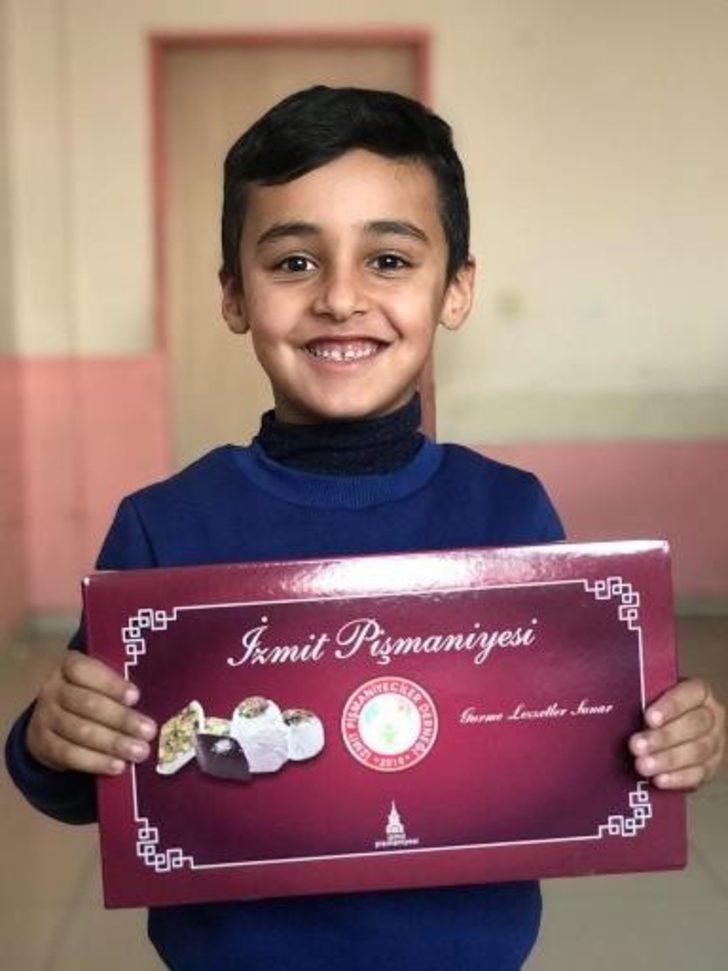 İzmit pişmaniyesi kilometrelerce uzaklıktaki öğrencilere ulaştı G4