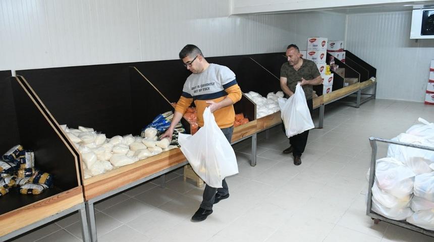 Karab&uuml;k&rsquo;te her ay 222 ihtiya&ccedil; sahibi aileye yardım