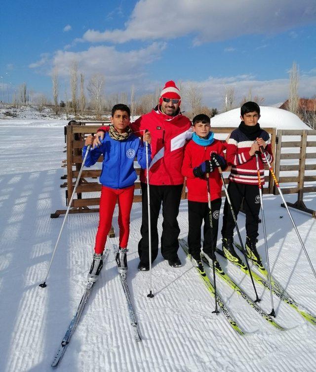 Kayaklı Koşu Fıs Yarışması Erzurum’da başlıyor