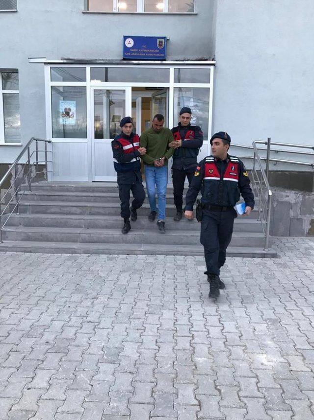 İl Jandarma Komutanlığı’ndan terör operasyonu: 1 gözaltı