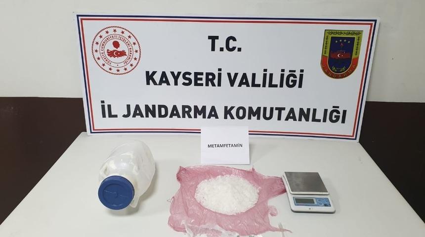 Peynir bidonundan uyuşturucu çıktı