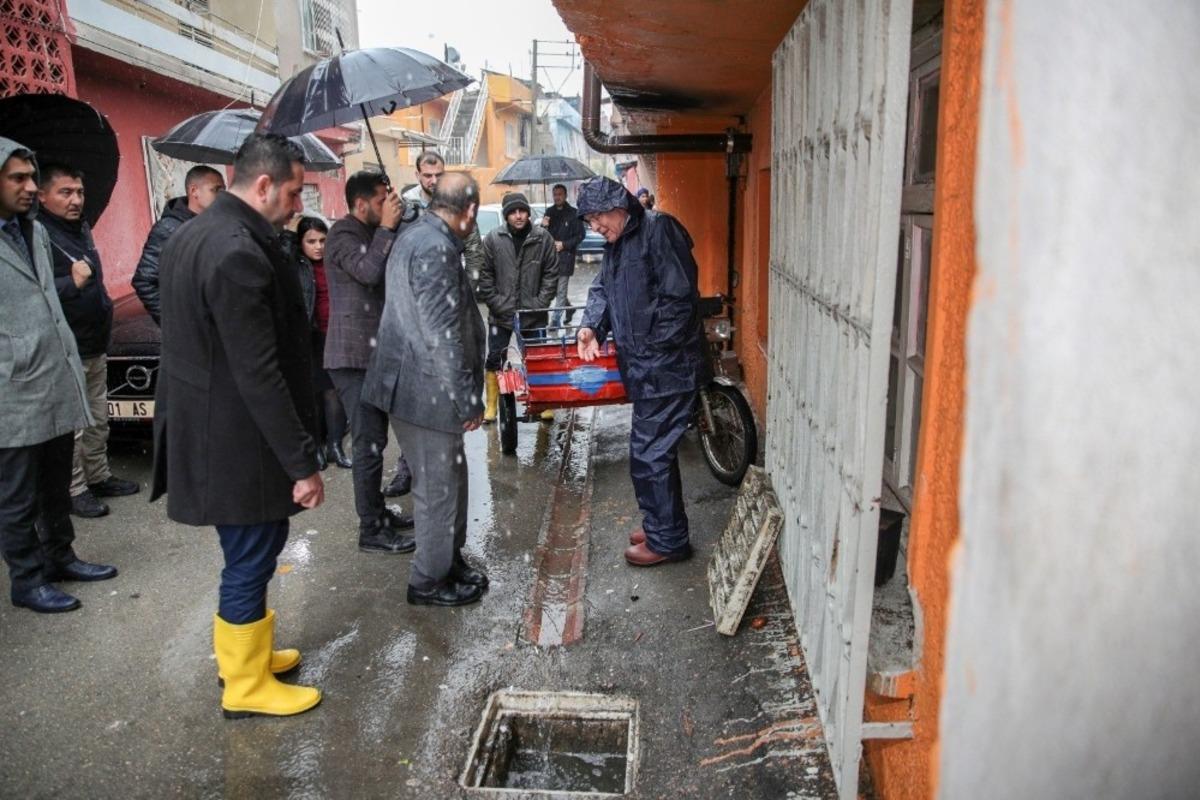 Seyhan Belediyesi, evini su basan halkı konuk edecek