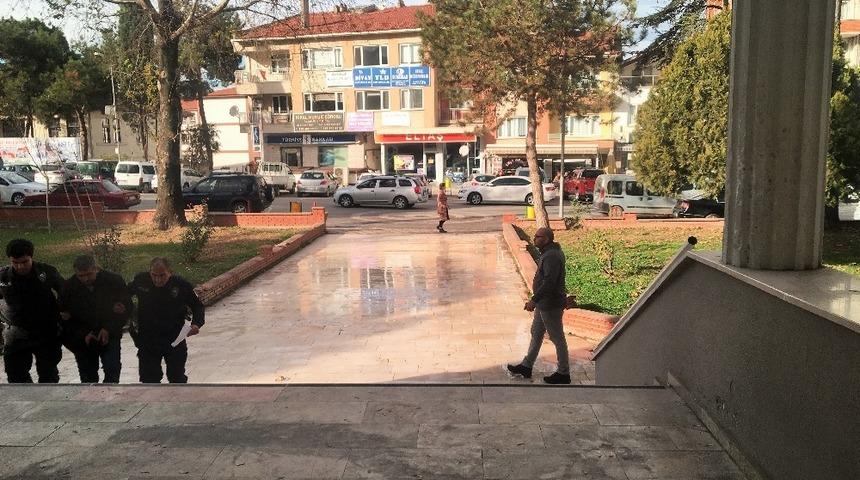 Cezaevi firarisi saklandığı evde yakalandı