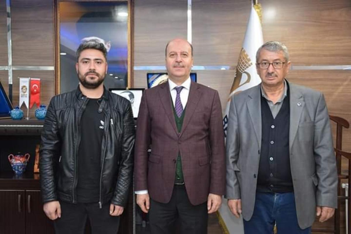 Şehidin babası ve silah arkadaşından Başkan Bozkurt&rsquo;a ziyaret