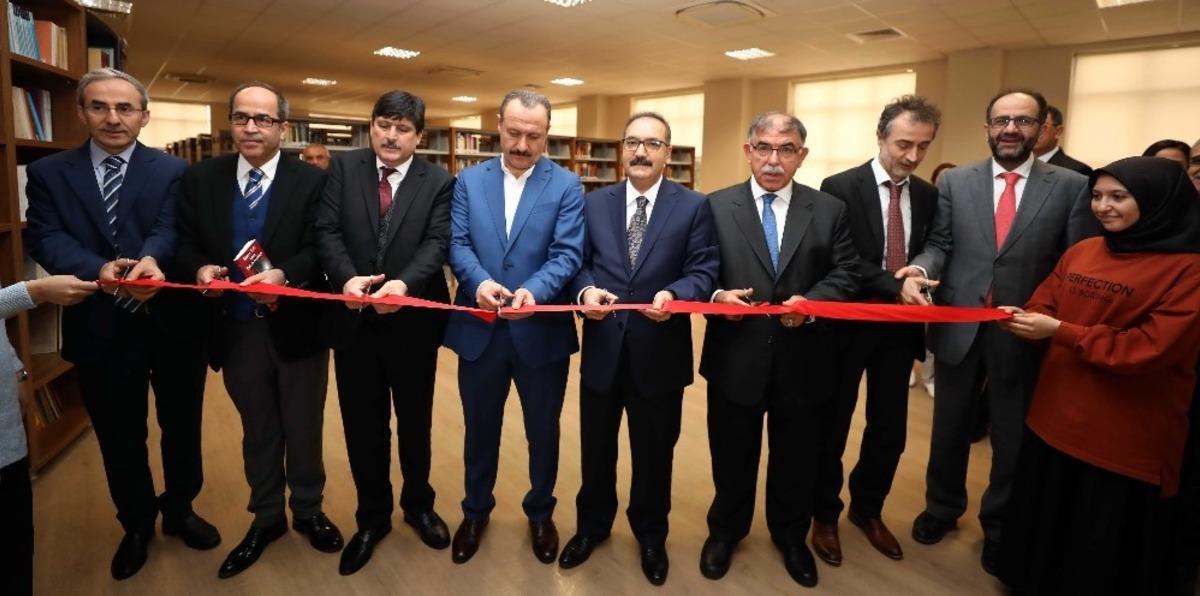 GA&Uuml;N&rsquo;de Prof. Dr. Fuat Sezgin etkinliği