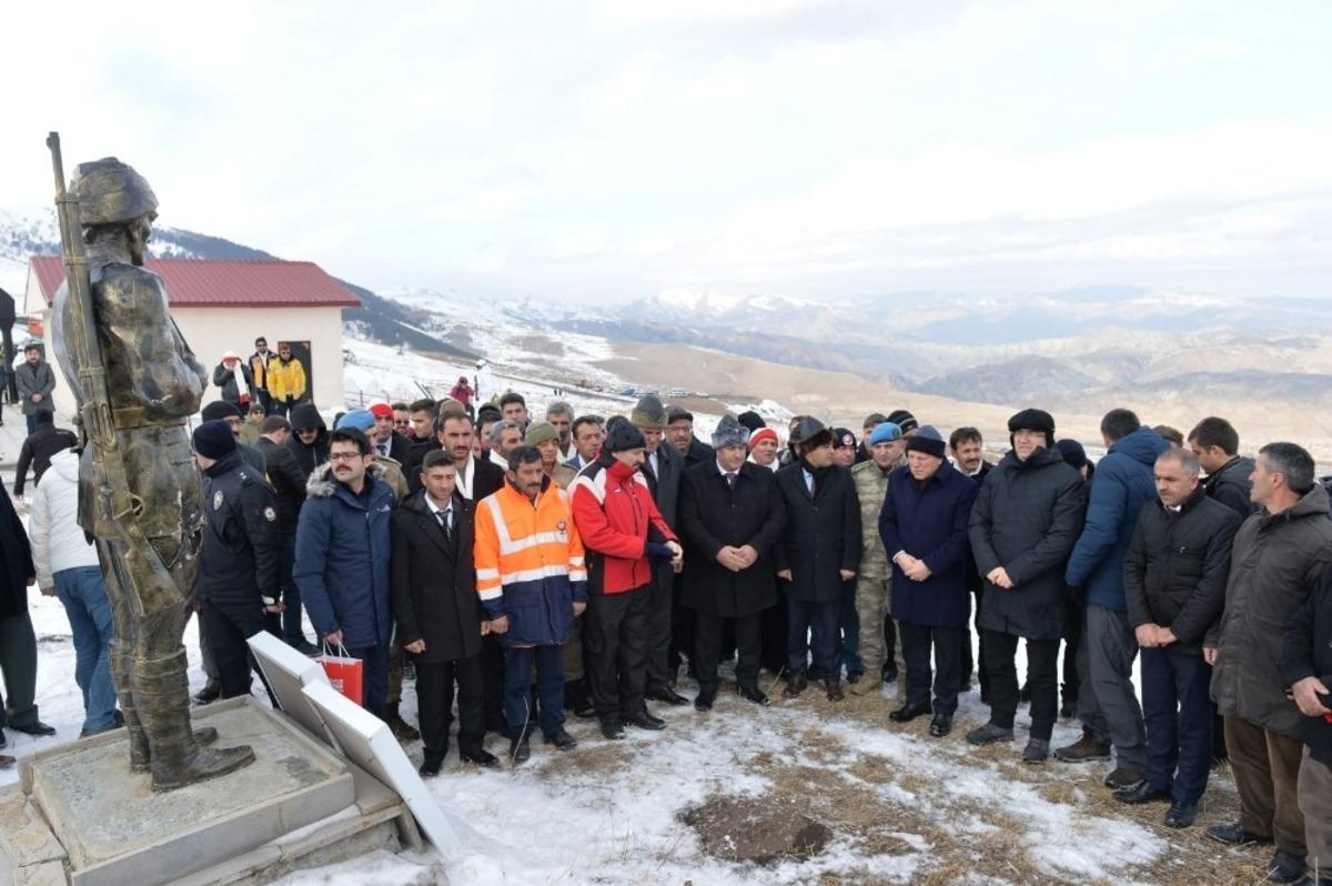 Vali Okay Memiş: &ldquo;Emre itaatın destanına bu topraklar şahitlik etti&rdquo;