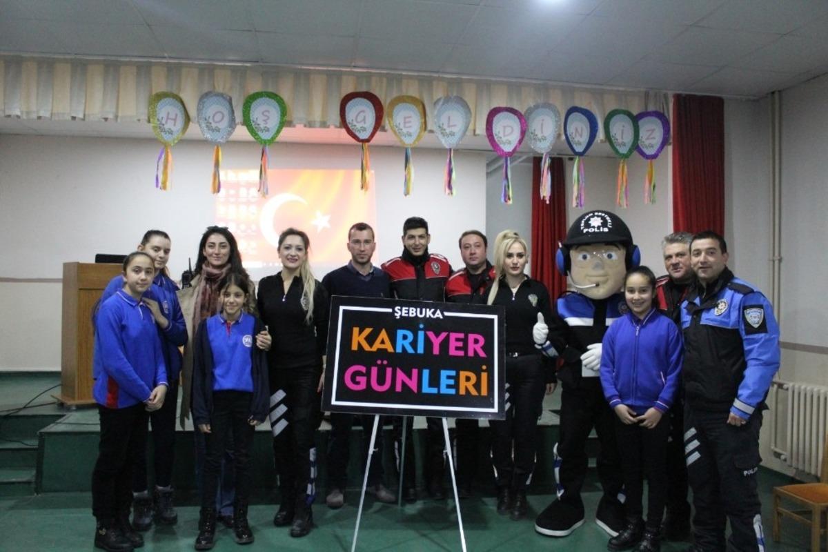 &Ouml;ğrencilere polislik mesleği anlatıldı