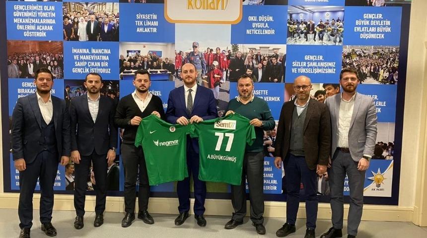 Ahmet Büyükgümüş’ten Yalovaspor’a büyük destek