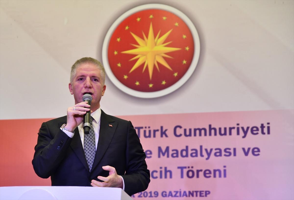 Gaziantep'te Kıbrıs gazilerine madalya ve berat takdim edildi