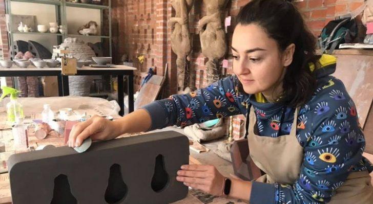 DPÜ’lü iki öğretim üyesi Hindistan’da seramik sempozyumuna katıldı G5