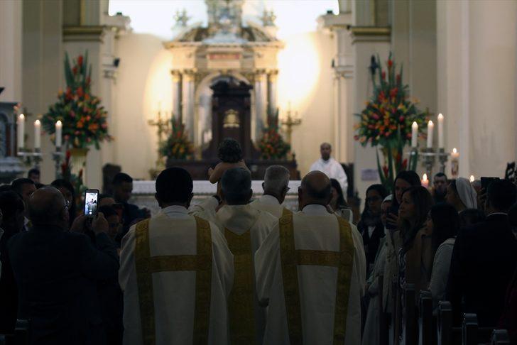 Kolombiya'nın başkenti Bogota'da Noel ayini G2