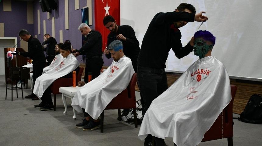 Berberler ve Kuaf&ouml;rler h&uuml;nerlerini sergilediler