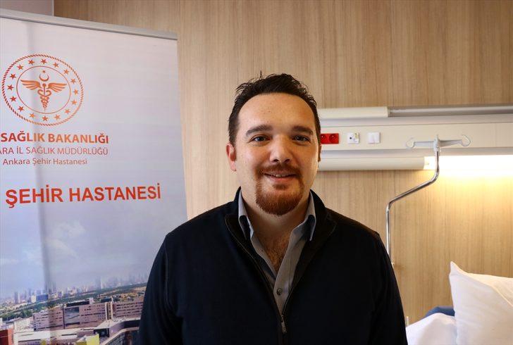 Parkinsonlu Kırgız hasta Türkiye'de sağlığına kavuştu G2