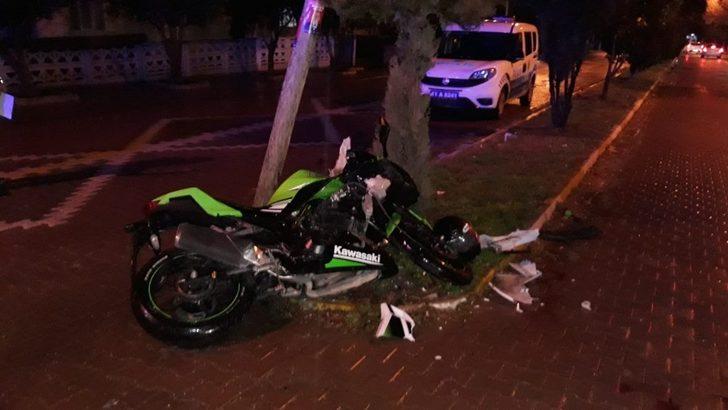 Otomobil ile motosiklet çarpıştı: 1 yaralı G2