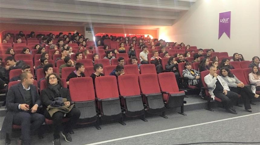 Nazilli Belediyesi öğrencileri yalnız bırakmıyor