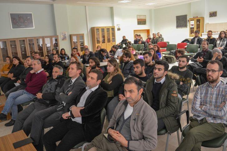 Dr. Öğr. Üyesi Levent Keskin arkeoloji sohbetlerinin konuğu oldu G3