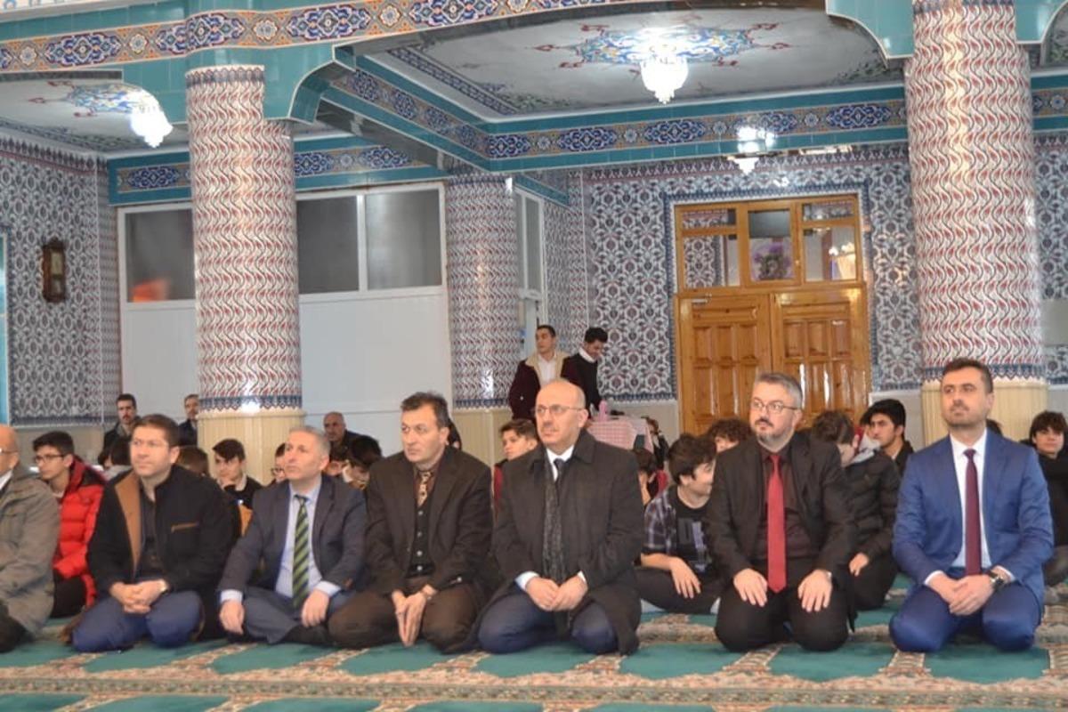 Gen&ccedil; Seda Kur&rsquo;an-ı Kerim&rsquo;i G&uuml;zel Okuma yarışmasının il finali yapıldı