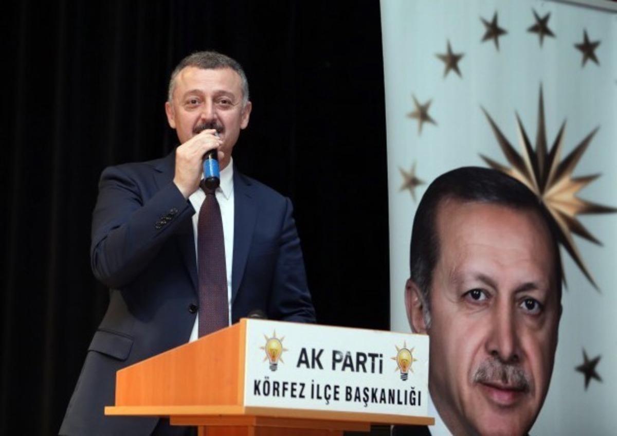 Başkan B&uuml;y&uuml;kakın, "O hat yapılmamış olsaydı bug&uuml;n susuzduk&rsquo;&rsquo;