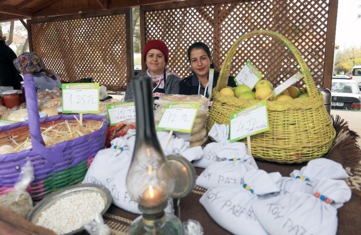 Başkan T&uuml;t&uuml;nc&uuml;&rsquo;den k&ouml;y pazarına davet