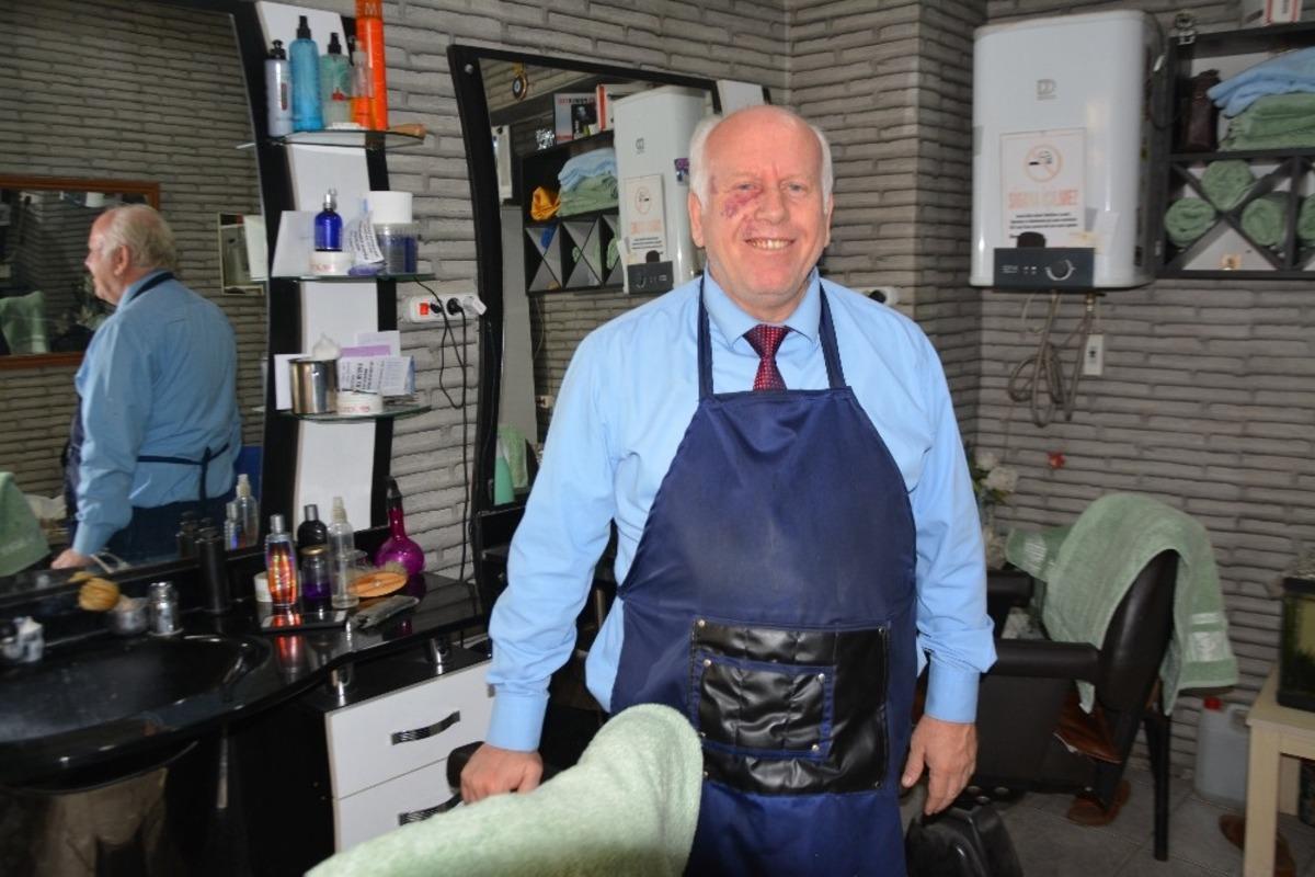 S&ouml;keli kuaf&ouml;rler gelin sa&ccedil;ının d&uuml;ğ&uuml;n paketinden &ccedil;ıkarılmasını istedi