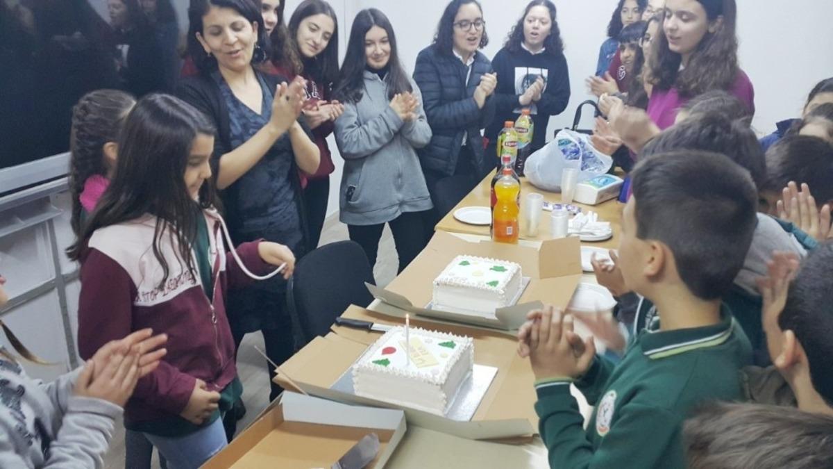 Burhaniye&rsquo;de Liseli gen&ccedil;ler anlamlı bir projeye imza attı