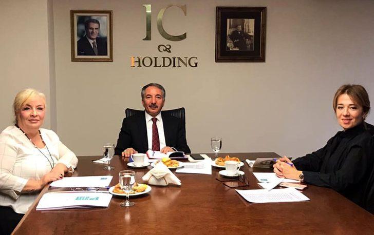 AİÇÜ Rektörü Prof. Dr. Karabulut, IC Vakfı yöneticileri ile bir araya geldi G1