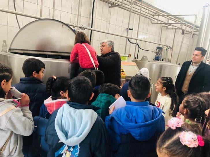 Bingöl’de öğrenciler, OSB’yi gezdi G3