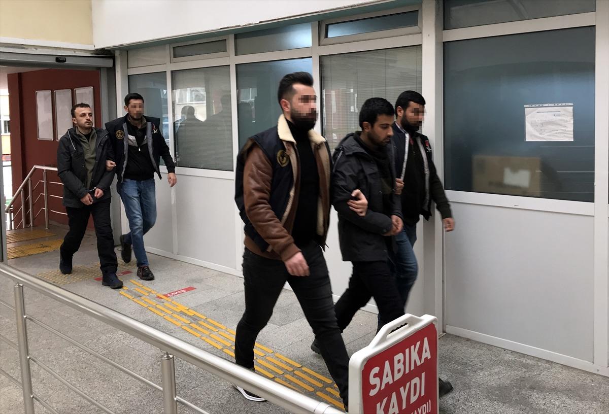 G&Uuml;NCELLEME 2 - Sınırı ge&ccedil;mek &uuml;zereyken yakalanan 3 DEAŞ ş&uuml;phelisi tutuklandı