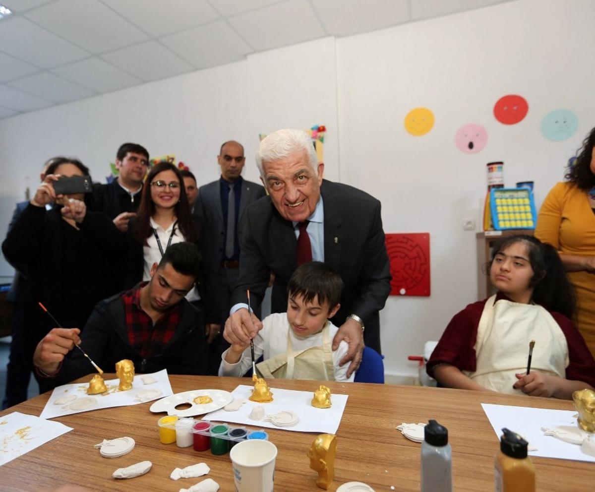 Kısa Mola ile y&uuml;zler g&uuml;l&uuml;yor