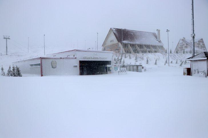 50 santimetreye ulaştı! Kayak merkezinde mest eden görüntü G1
