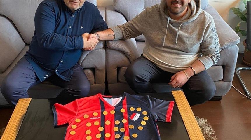 Sacir "Ligde altın gibi parlayın" dedi