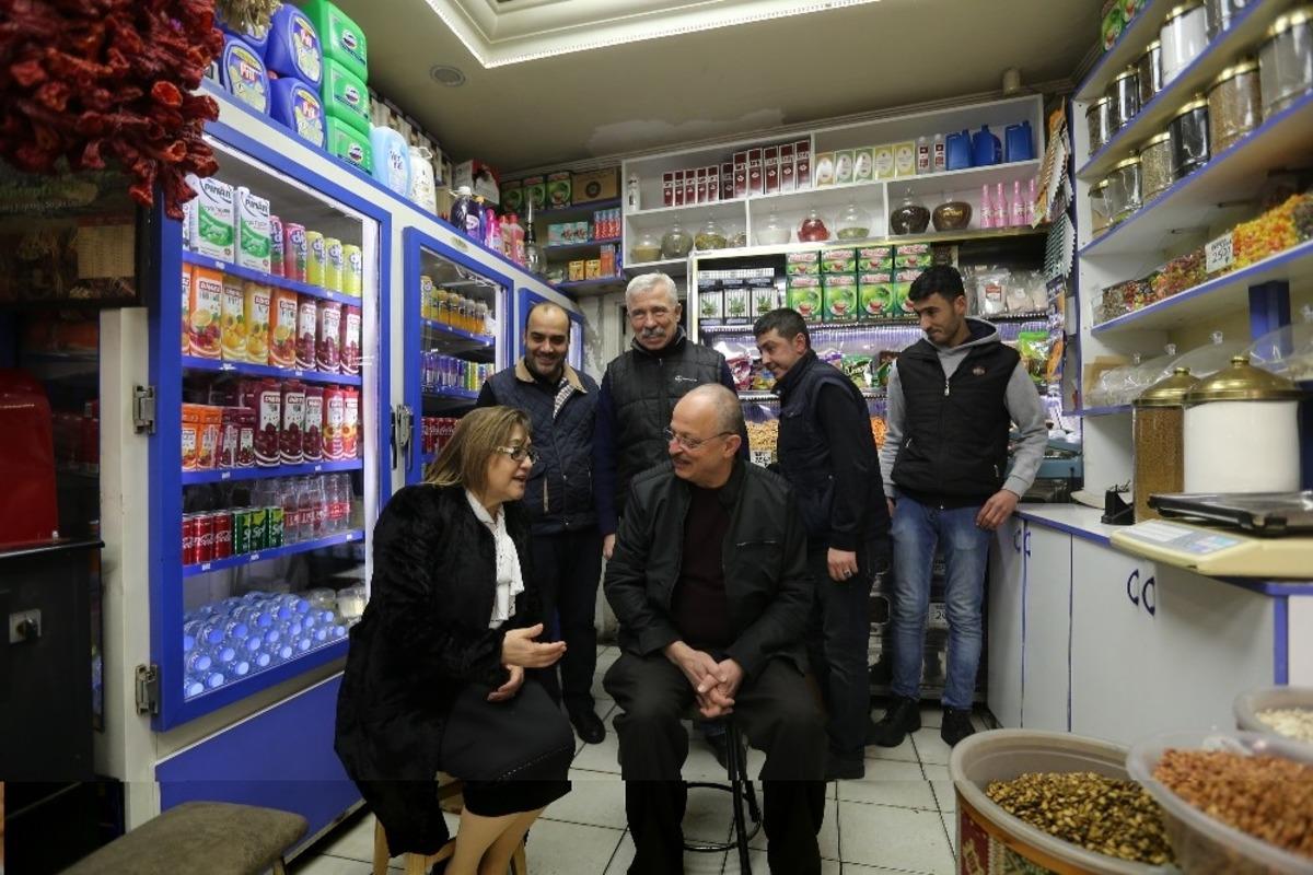 Şahin, Yeşilsu esnafının bayramını kutladı