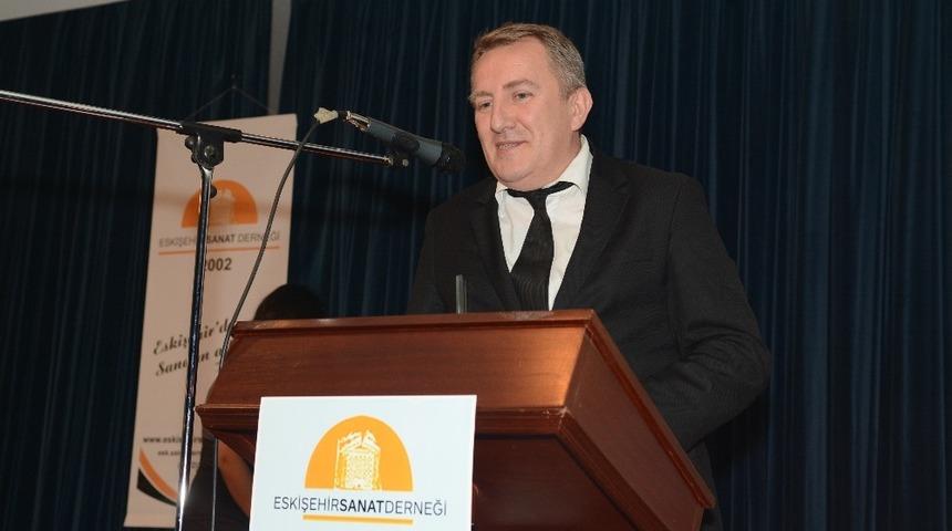 Uluslararası Tiyatro Festivali&rsquo;ne sanat &ouml;d&uuml;l&uuml;