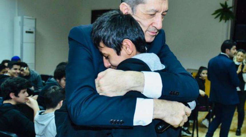 Milli Eğitim Bakanı Ziya Selçuk'tan duygulandıran paylaşım! 