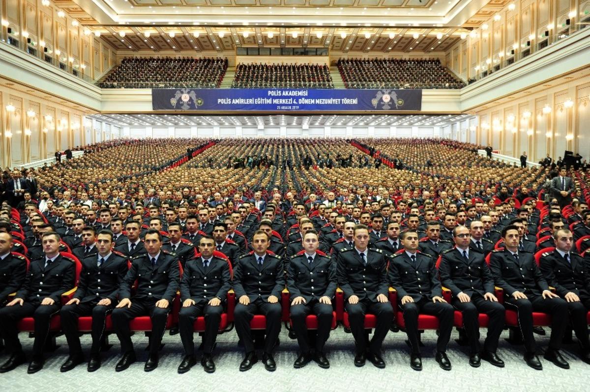 PAEM 4. d&ouml;nem mezunlarını verdi