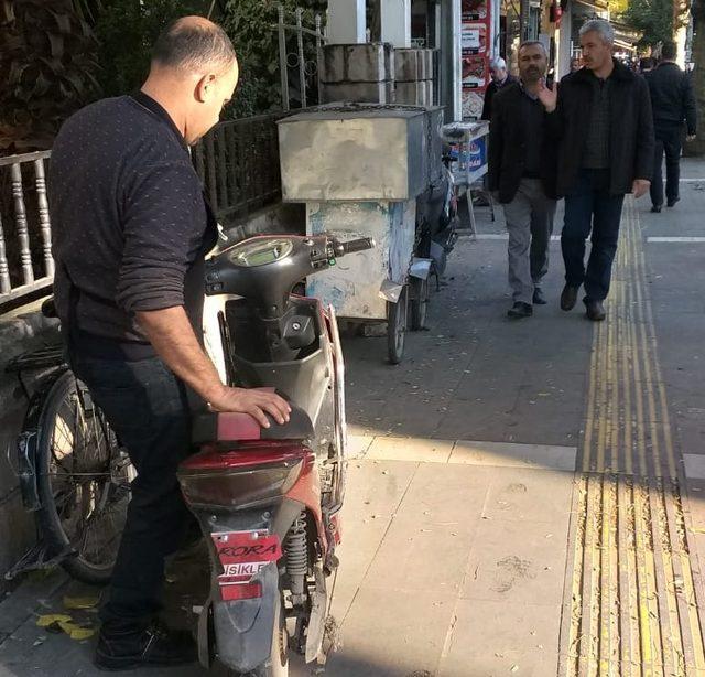 Kaldırımlarda motosiklet ve bisiklet denetimi