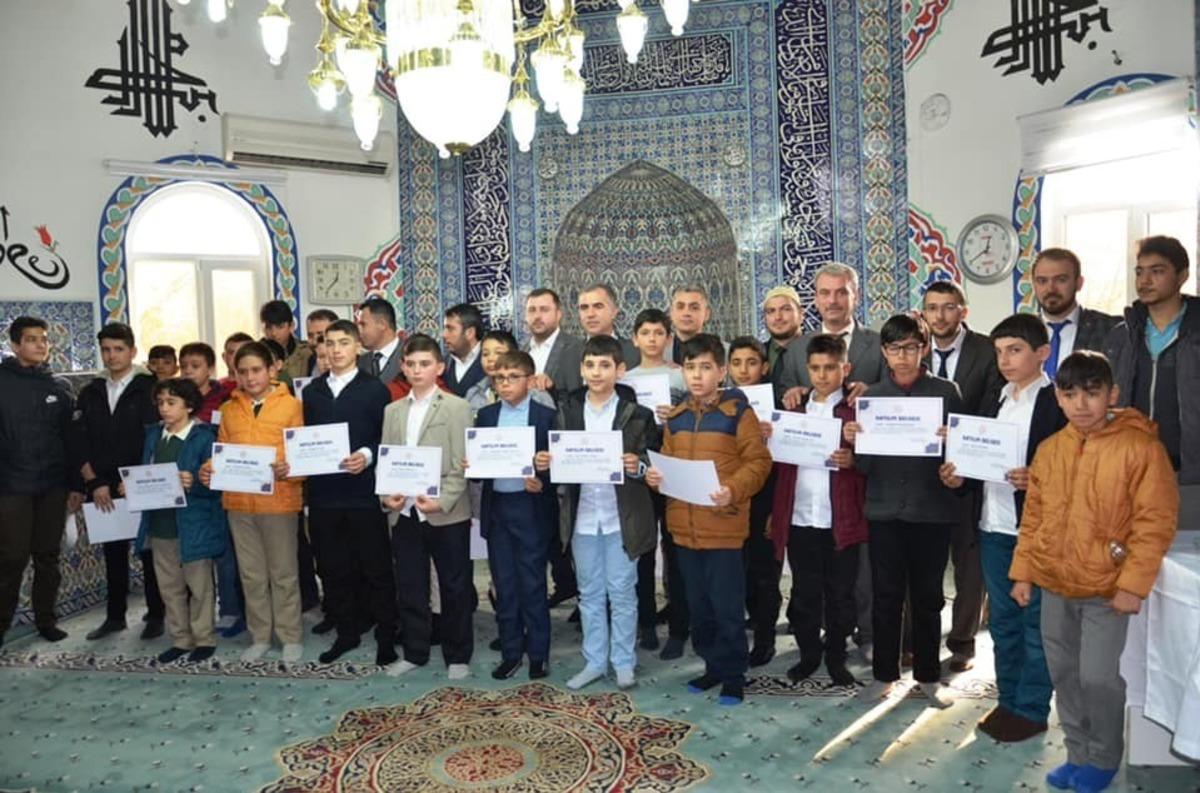 &Ccedil;anakkale&rsquo;de &rsquo;Kur&rsquo;an-ı Kerim, Hafızlık, Ezan Okuma Yarışması&rsquo; yapıldı