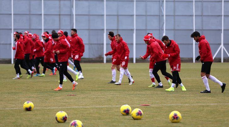 Rıza Çalımbay'dan VAR, Robinho ve transfer açıklaması G3